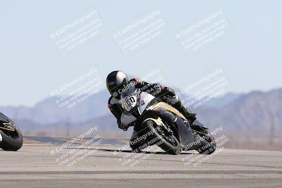 media/Apr-20-2025-CVMA (Sun) [[39090e8767]]/Race 16-Formula Middleweight/